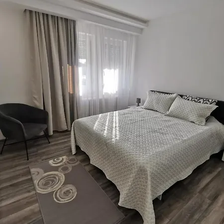 Apartments Isidora Novi Sad Exterior photo